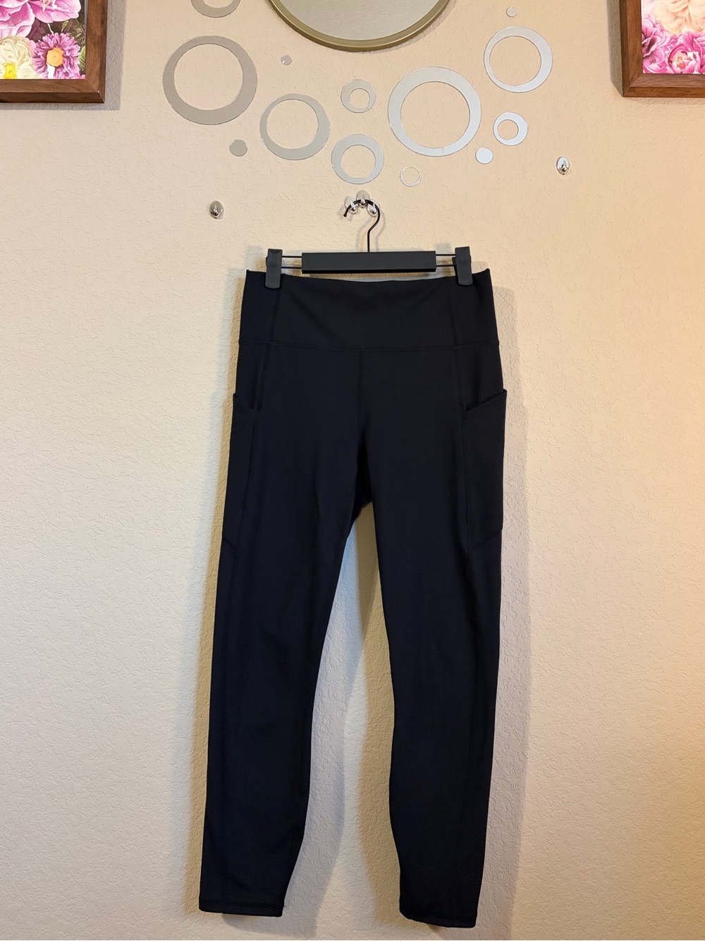 PureLuxe made by Fabletics black leggings size medium - Picture 2 of 5